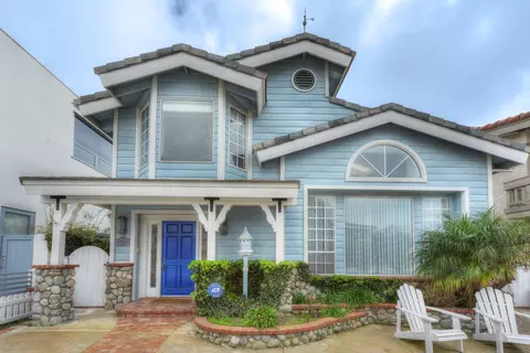 4930 Oceanaire St, Oxnard, CA 93035 photo 2