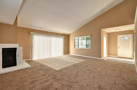 2154 Ironbark Dr, Oxnard, CA 93036 photo 3