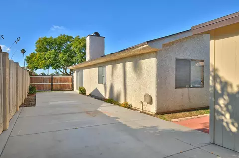 2154 Ironbark Dr, Oxnard, CA 93036 photo 16