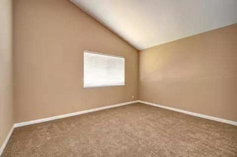 2154 Ironbark Dr, Oxnard, CA 93036 photo 8