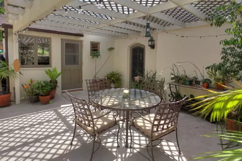 2102 Grand Ave, Santa Barbara, CA 93103 photo 23