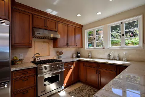 2102 Grand Ave, Santa Barbara, CA 93103 photo 13