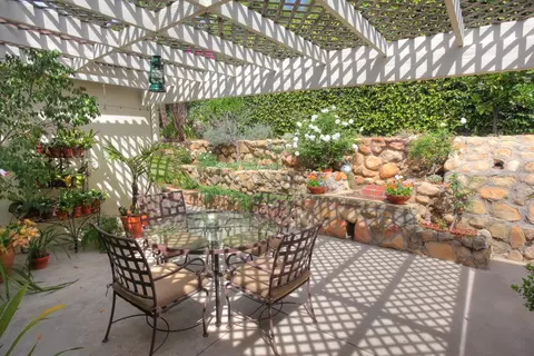 2102 Grand Ave, Santa Barbara, CA 93103 photo 24