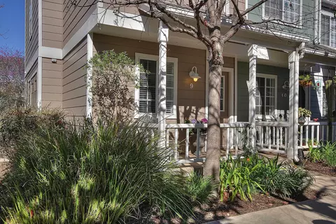 4692 Carpinteria Ave #9, Carpinteria, CA 93013 photo 2