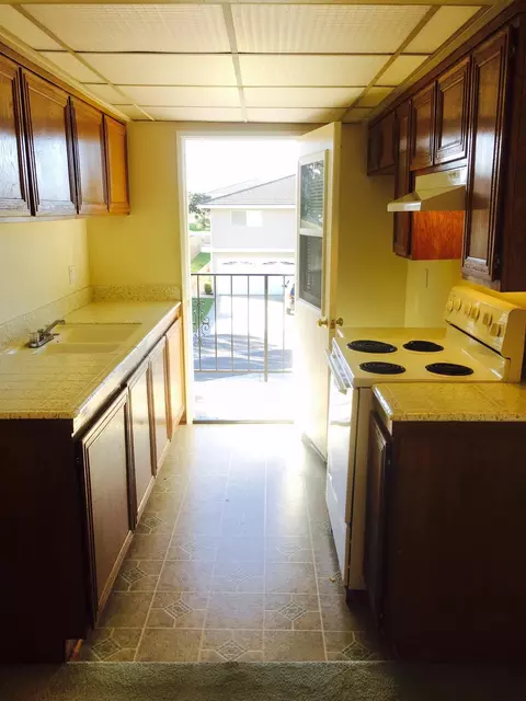 5951 Birch St #4, Carpinteria, CA 93013 photo 2