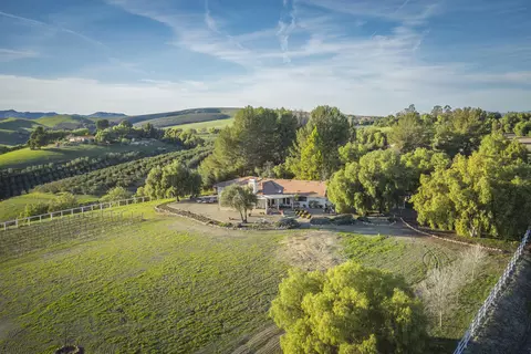 2575 Latigo Dr, Solvang, CA 93463 photo 1