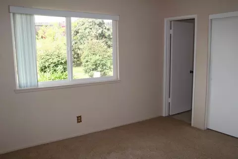7464 Evergreen Dr, Goleta, CA 93117 photo 9