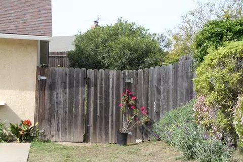 7464 Evergreen Dr, Goleta, CA 93117 photo 4