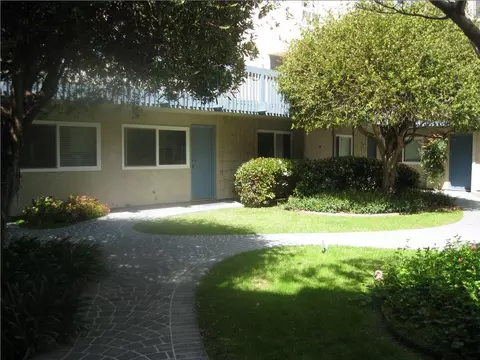 4700 Sandyland Rd #4, Carpinteria, CA 93013 photo 2