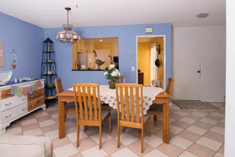 192 Oak Hill Dr, Lompoc, CA 93436 photo 2