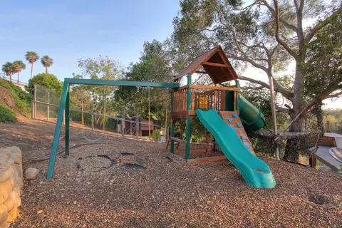 270 Vereda Pradera, Goleta, CA 93117 photo 30