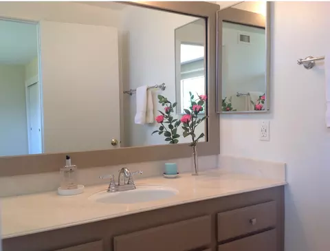 3053 Starling Ave, Thousand Oaks, CA 91360 photo 7