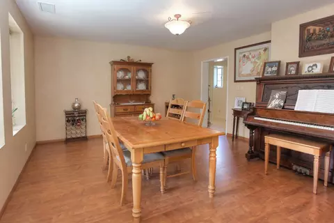 4 Baker Ln, Goleta, CA 93117 photo 2