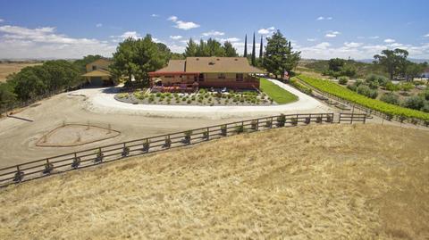 6380 Vista De Robles Pl, Paso Robles, CA 93446 photo 2
