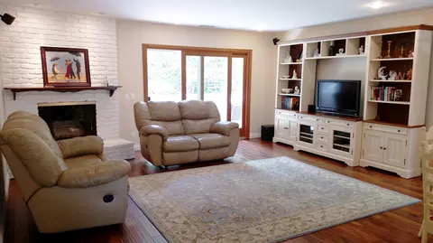 537 Windsor Ave, Goleta, CA 93117 photo 2