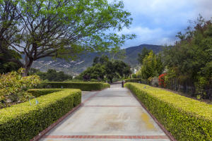 7274 Shepard Mesa Rd, Carpinteria, CA 93013 photo 2