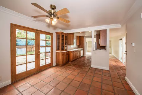 4723 Malibu Dr, Carpinteria, CA 93013 photo 6