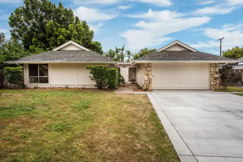 4723 Malibu Dr, Carpinteria, CA 93013 photo 1