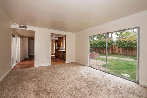 4723 Malibu Dr, Carpinteria, CA 93013 photo 8