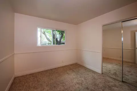 4723 Malibu Dr, Carpinteria, CA 93013 photo 11