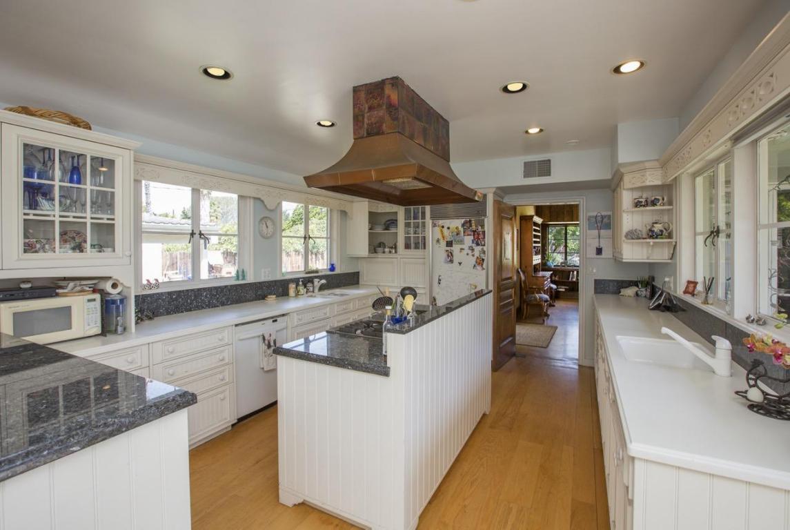 5317 Star Pine Rd, Carpinteria, CA 93013 photo 8