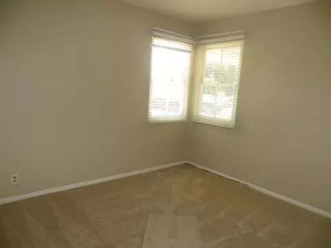 237 Spring St, Ventura, CA 93001 photo 8