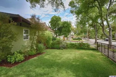 110 S Daisy Ave, Pasadena, CA 91107 photo 2
