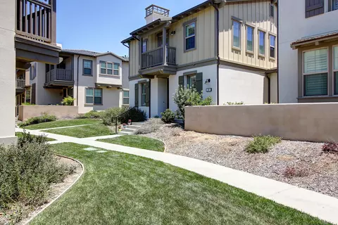 37 Sanderling Ln, Goleta, CA 93117 photo 2