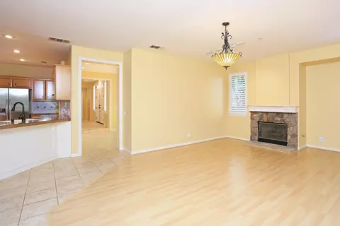 5030 Amalfi Way, Oxnard, CA 93035 photo 10