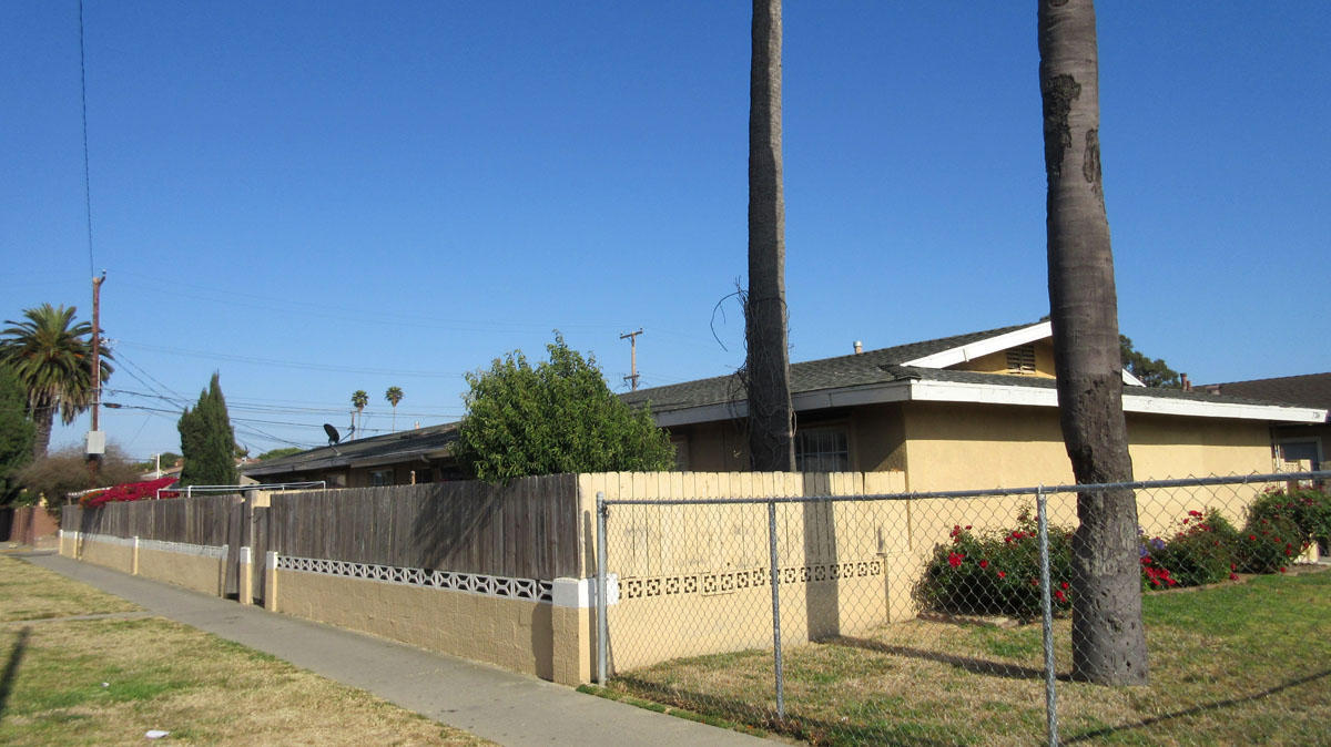 736 N E St, Lompoc, CA 93436 photo 6