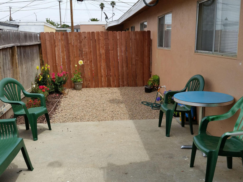 736 N E St, Lompoc, CA 93436 photo 3