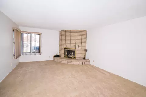 809 N C St, Lompoc, CA 93436 photo 3
