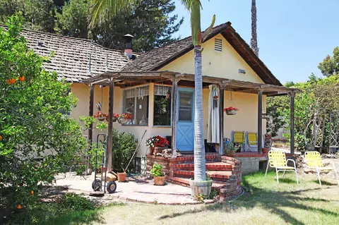 210 Ocean View Ave, Carpinteria, CA 93013 photo 5