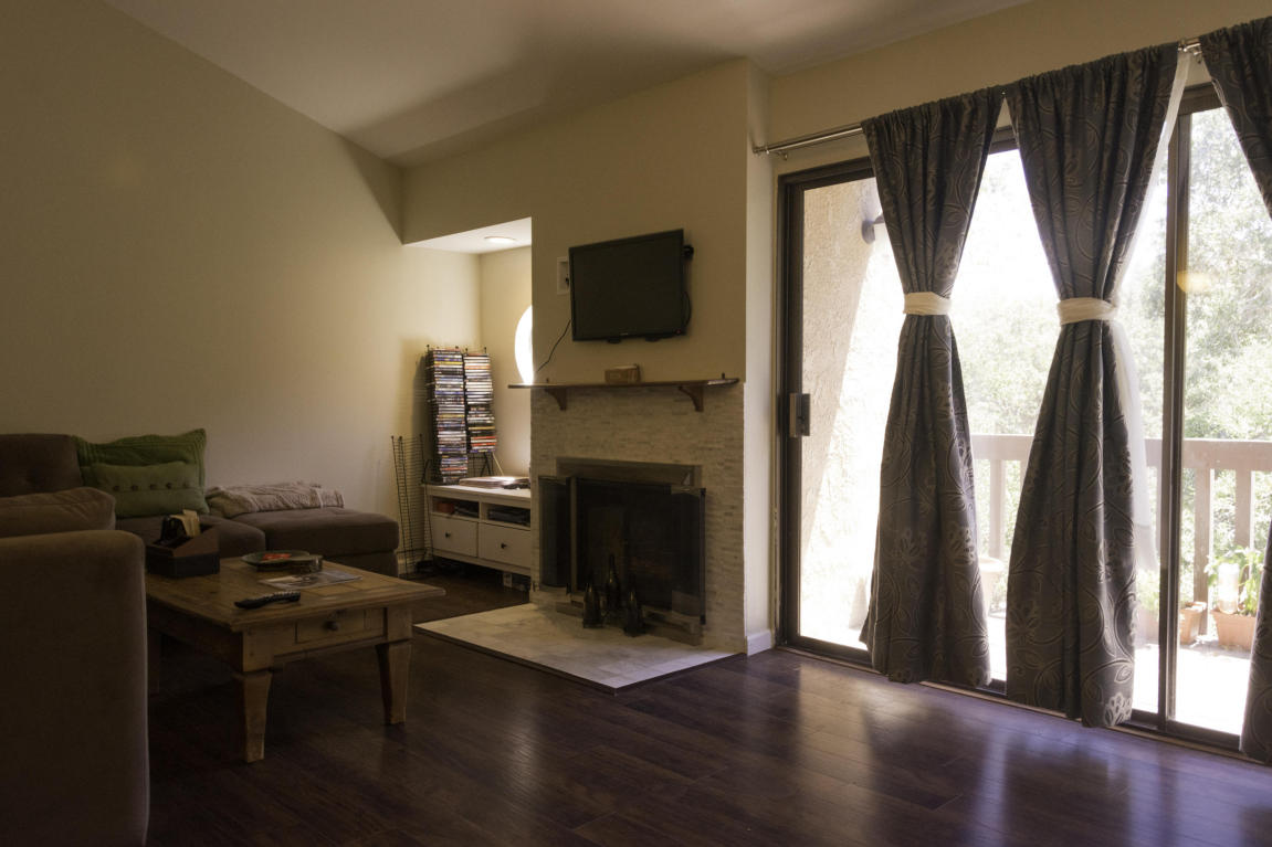 245 5th St #D, Solvang, CA 93463 photo 3