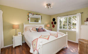 1350 Limu St, Carpinteria, CA 93013 photo 6