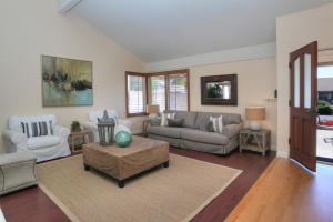 7244 Fordham Pl, Goleta, CA 93117 photo 3
