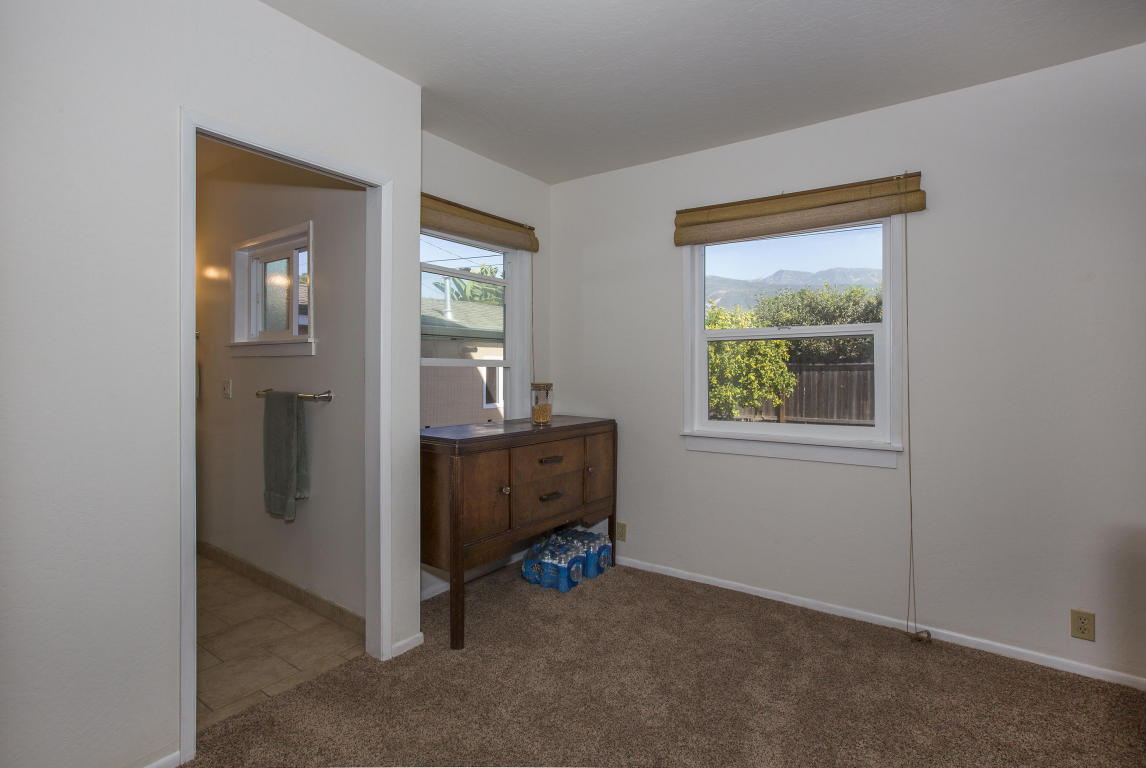 1381 Vallecito Pl, Carpinteria, CA 93013 photo 11