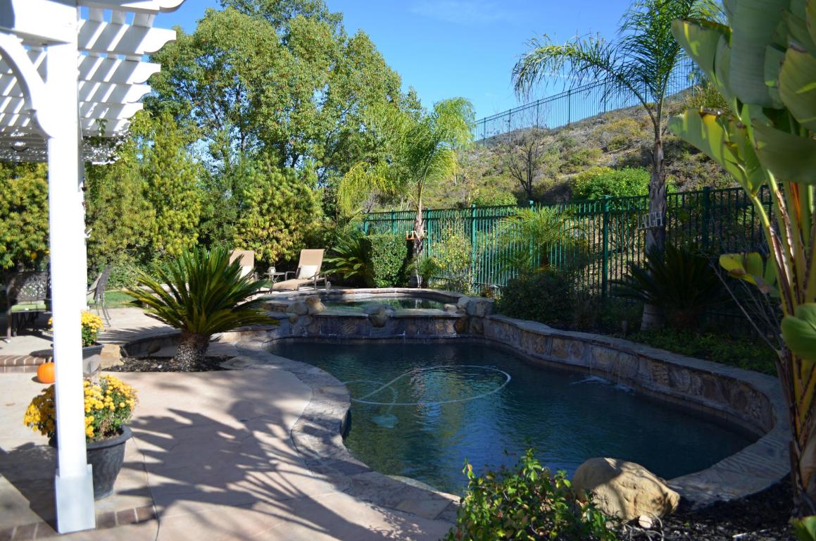 492 Sun Bonnet St, Simi Valley, CA 93065 photo 29