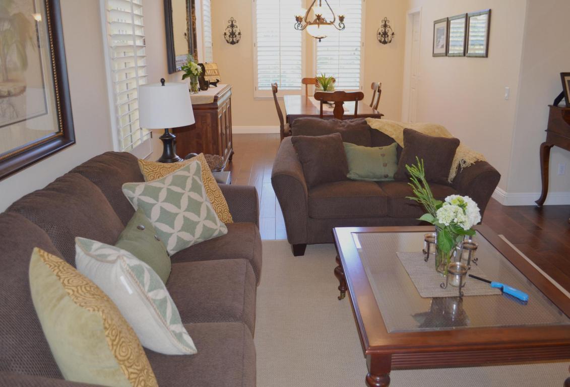 492 Sun Bonnet St, Simi Valley, CA 93065 photo 14