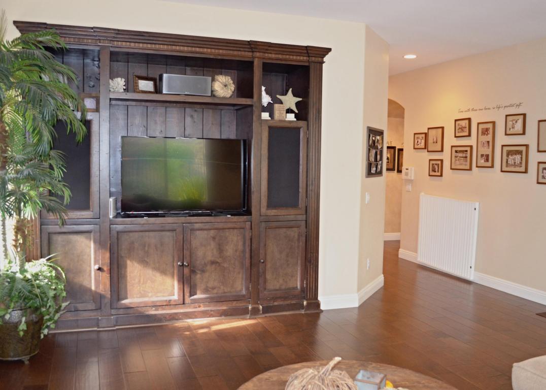 492 Sun Bonnet St, Simi Valley, CA 93065 photo 11