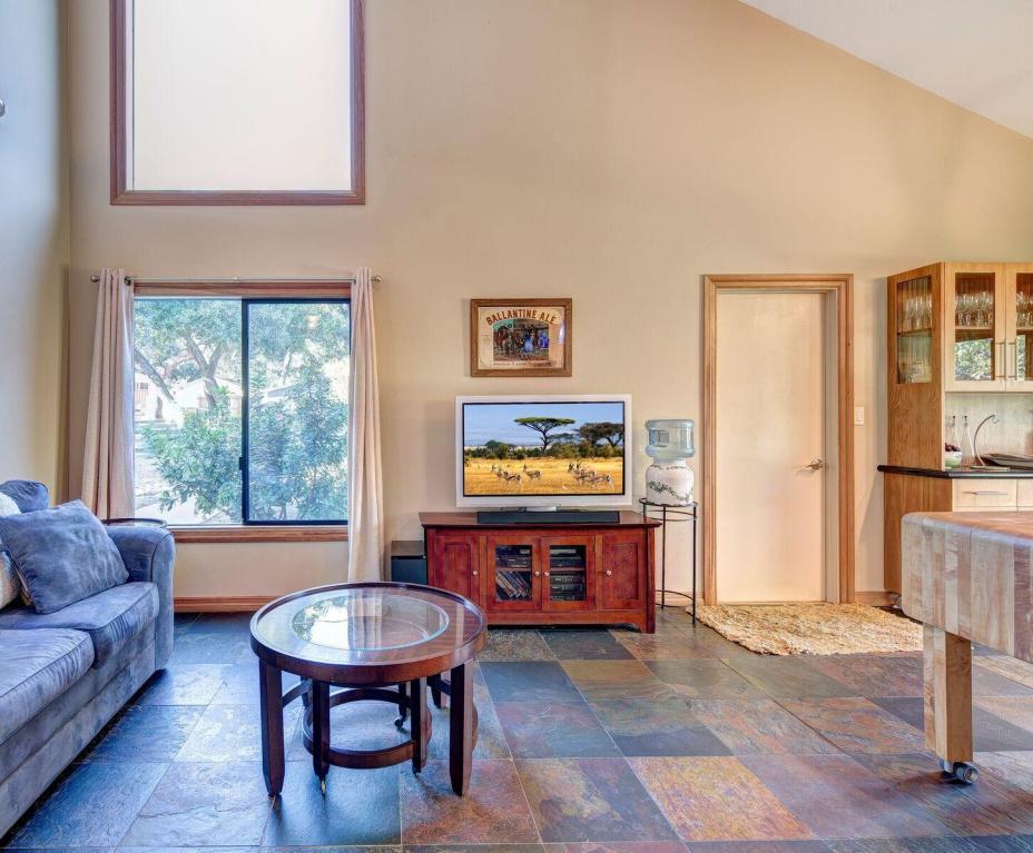 578 El Sol St, Ojai, CA 93023 photo 15