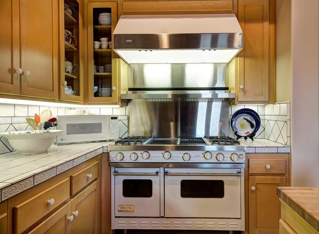 12040 Macdonald Dr, Ojai, CA 93023 photo 8