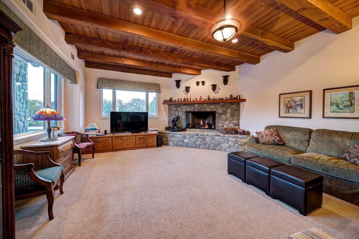 12040 Macdonald Dr, Ojai, CA 93023 photo 6