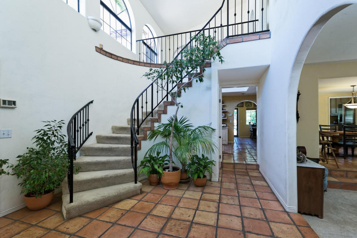 3677 Thacher Rd, Ojai, CA 93023 photo 3
