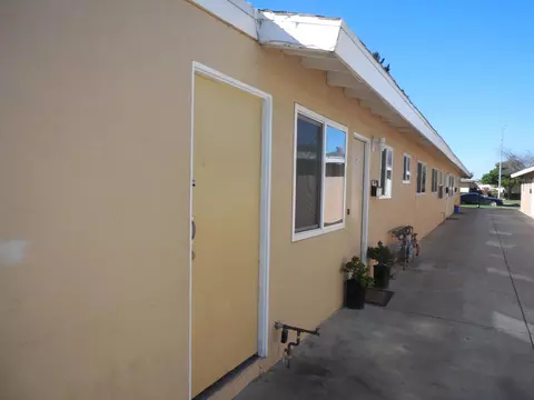 716 N E St, Lompoc, CA 93436 photo 5