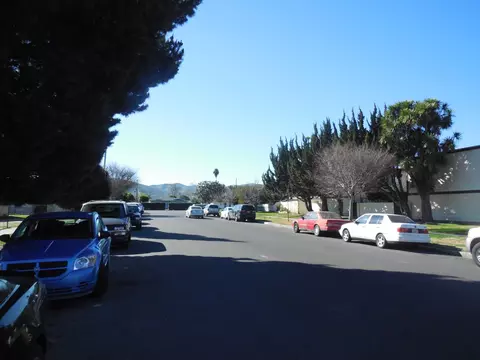 716 N E St, Lompoc, CA 93436 photo 3