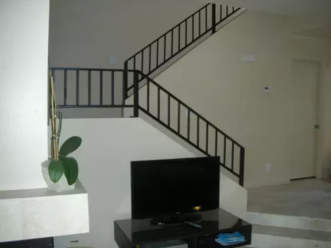 1245 Franciscan Ct #2, Carpinteria, CA 93013 photo 7