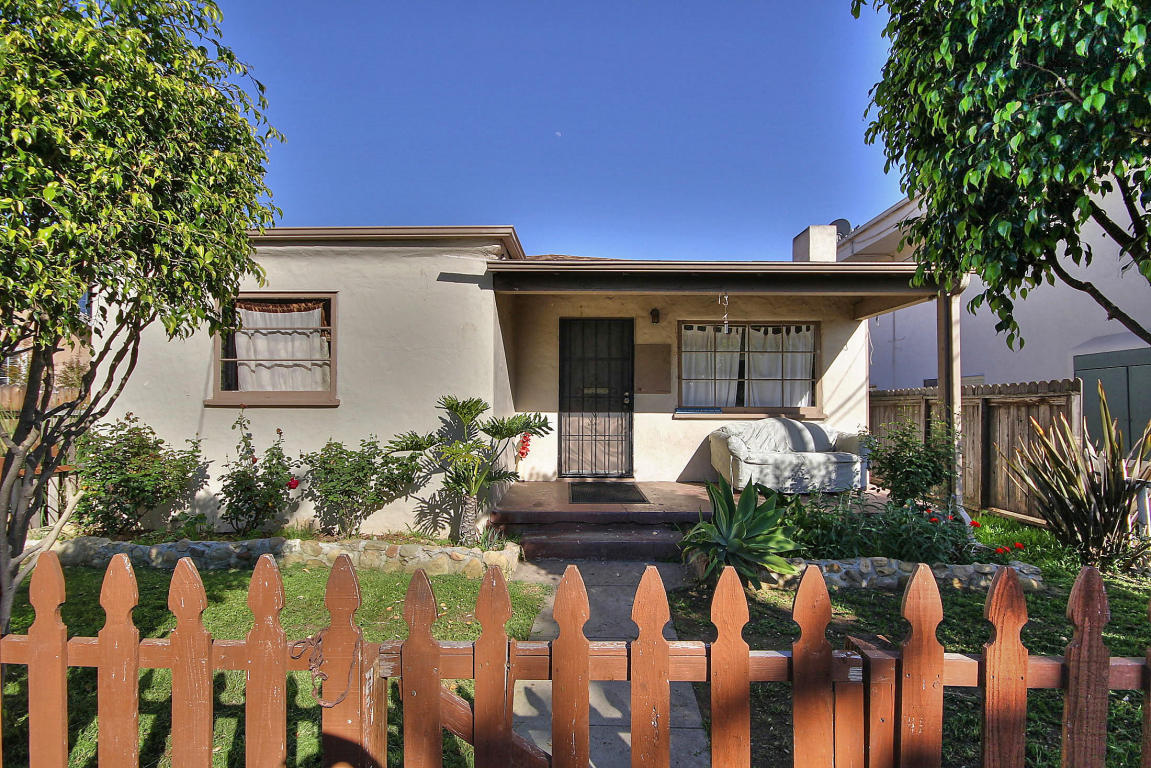 136 Nectarine Ave, Goleta, CA 93117 photo 2