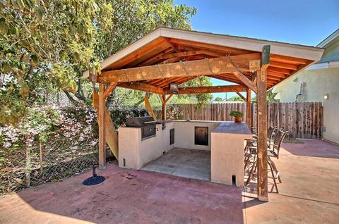 1483 Alva St, Carpinteria, CA 93013 photo 3