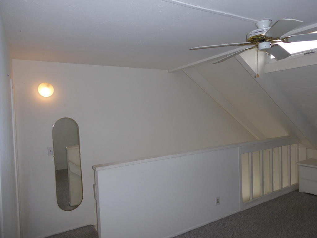 130 Ash Ave #4, Carpinteria, CA 93013 photo 4